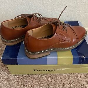 Boys dress shoes